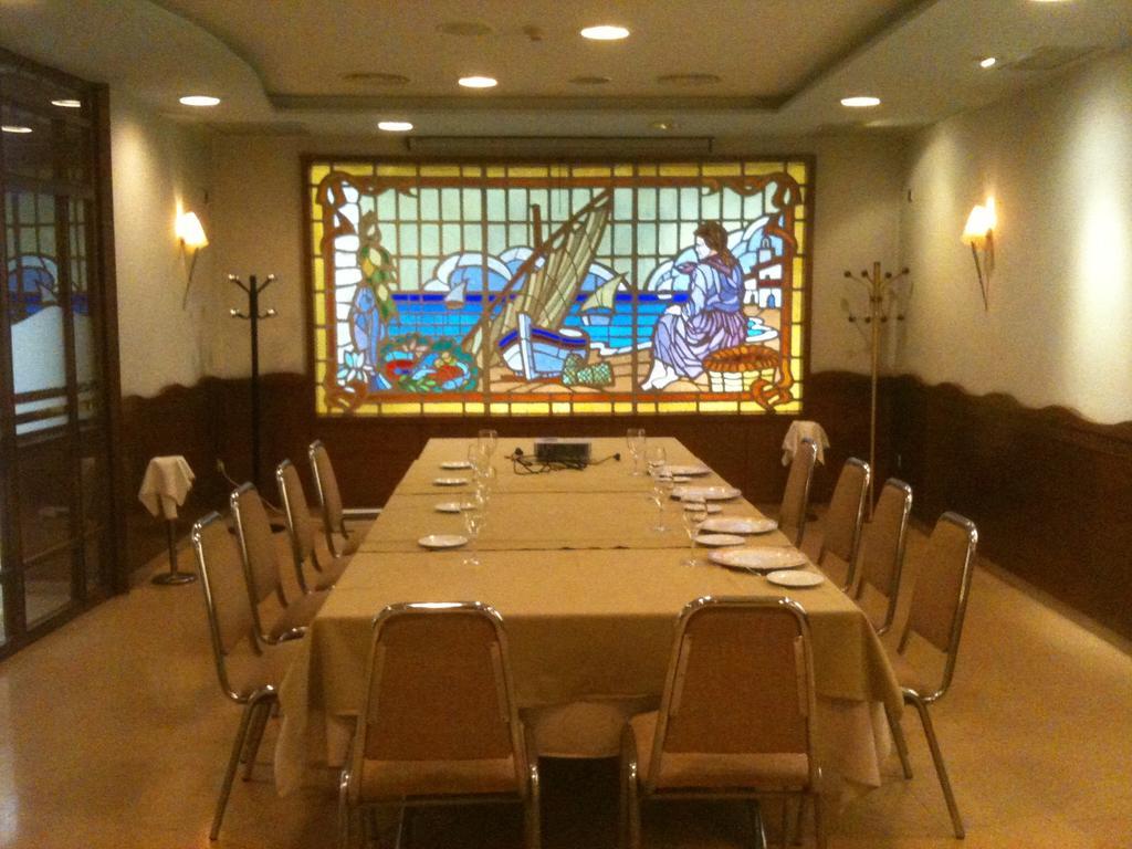Hotel Manel มาร์โตเรย์ ภายนอก รูปภาพ