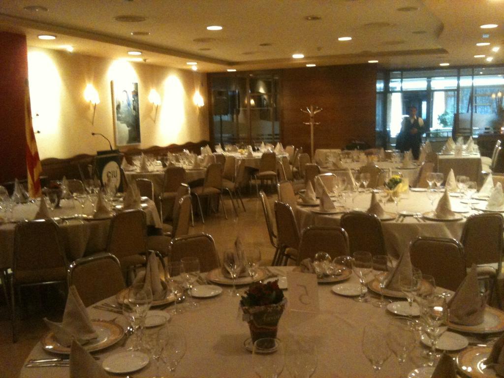 Hotel Manel มาร์โตเรย์ ภายนอก รูปภาพ
